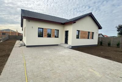 Casă individuală pe parter – Moșnița Nouă | Toate utilitățile | Comision 0% Casă individuală pe parter – Moșnița Nouă | Toate utilitățile | Comision 0% - 3