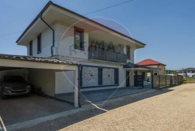 Vila cu 5 camere de vanzare Corbeanca