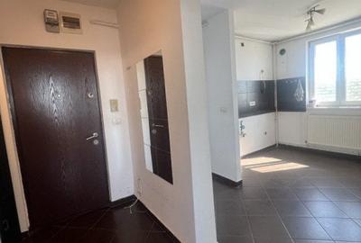 Apartament cu 3 camere decomandat, zona Girocului - 1
