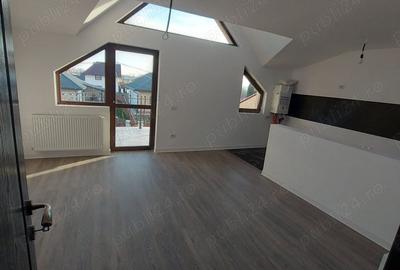 Apartament cu 3 camere în Central - 4