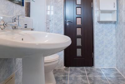 Apartament cu 3 camere decomandat în Central - 6