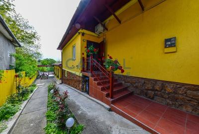 Casa familiala zona centrala Turda cu 8 camere,de vanzare,comision 0% - 1