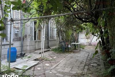 Casă cu 5 camere cu Canalizare în Centrul Civic - 6
