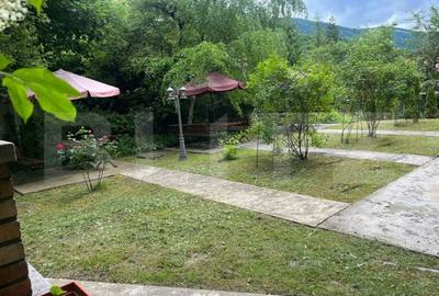 Casă cu 5 camere cu Teren 760 Mp în Central - 11