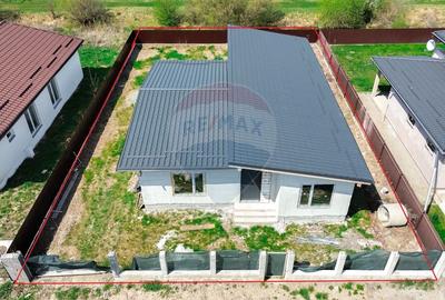 Casă cu 4 camere cu Teren 600 Mp în Hărman - 1