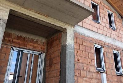 Casă cu 4 camere în Central - 5