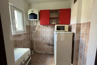 Garsoniera Etaj 1/4, 22 mp, zona Petrom Oasului - 5