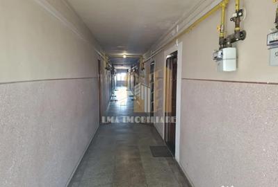 Garsonieră decomandată în Tractorul - 11