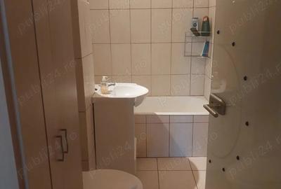 Persoana fizica vand apartament 3 camere - 3