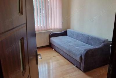 Inchiriez apartament 4 camere zona Tractorul - 2