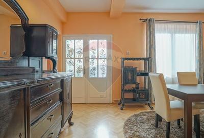 Apartament cu 3 camere semidecomandat, mobilat în Cetatea - 8