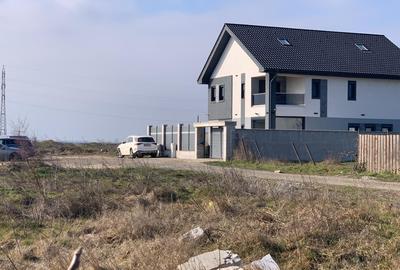 Teren Construcții intravilan de 573 mp, în Km 5 - 1