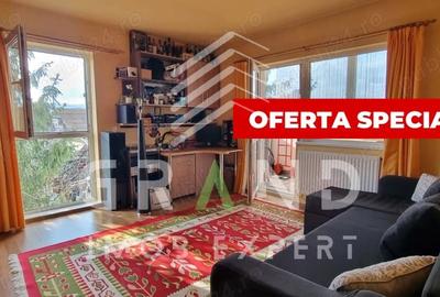 Apartament cu 2 camere decomandat, mobilat în Bulgaria