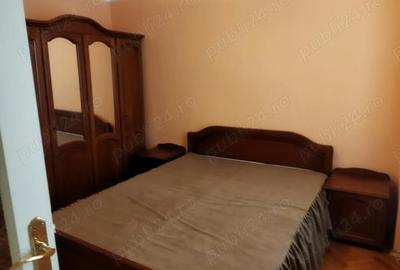 Apartament cu 3 camere decomandat în Central - 2