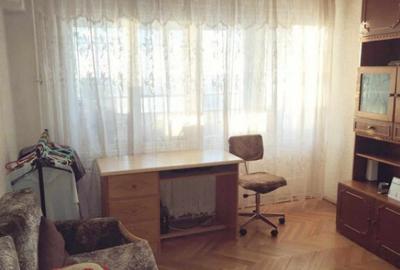 Apartament cu 3 camere decomandat în Central - 3