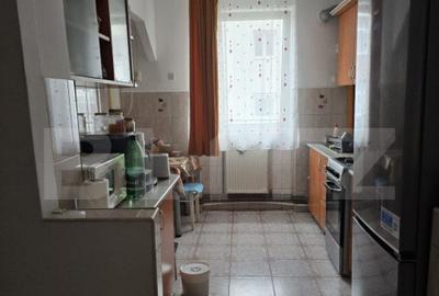 Apartament 3 camere, 70 mp, Soarelui - 1
