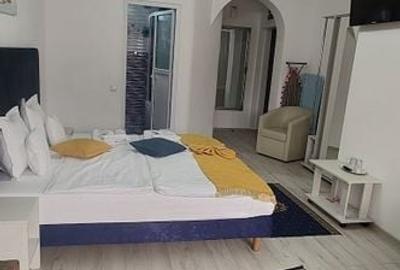 PENSIUNE - TROCADERO - 4