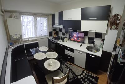 Apartament 3 camere decomandat-2 gr sanitare - 7