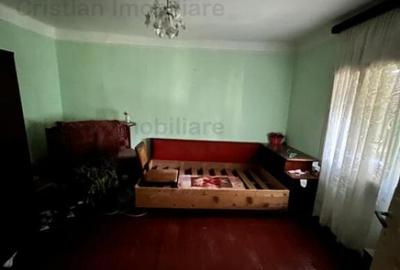 Casă cu 5 camere cu Teren 400 Mp în Brăilița