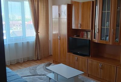 Apartament cu 2 camere decomandat în Titan - 1