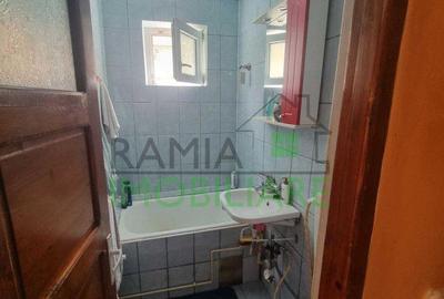 Apartament cu 2 camere semidecomandat, mobilat în Dârste - 2