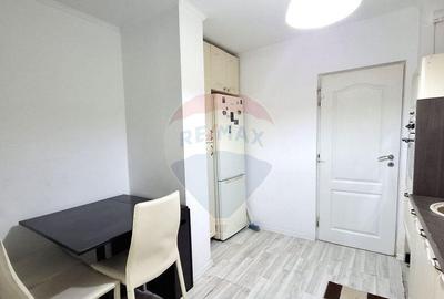 Apartament 3 camere, 75.8mp, zona Titan, 1 Decembrie 1918 - 8