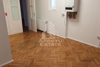 Apartament cu 3 camere decomandat în Central - 4