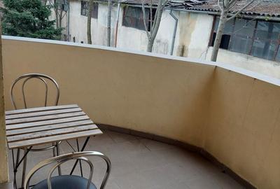 Apartament cu 2 camere decomandat în Cetate - 3