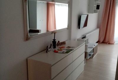 Apartament cu 2 camere în 23 August - 2