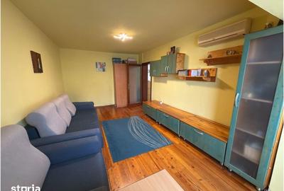Apartament cu 2 camere decomandat în Republicii - 5