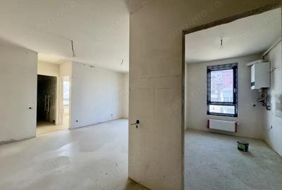 Apartament cu 3 camere semidecomandat în Central - 2