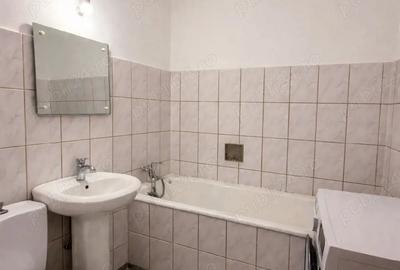 Apartament cu 3 camere semidecomandat în Geamăna - 2