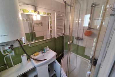 Casă cu 5 camere cu Teren 250 Mp în Beliș - 1