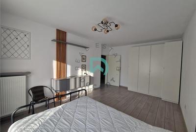 Garsonieră decomandată în Tractorul - 4