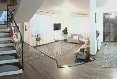 Casă cu 5 camere cu Teren 1174 Mp în Nazna - 1