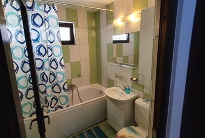 Tomis III- 2 camere 60mp, mobilat-utilat, gaze, parcare, termen lung-450euro - 7