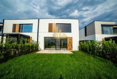 Casă individuală cu 4 camere în Tunari