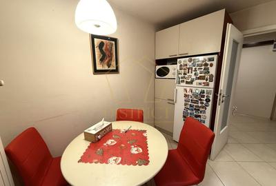 Apartament decomandat cu 3 camere | Circumvalatiunii - 13