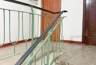 Apartament cu 2 camere decomandat în Vest - 3