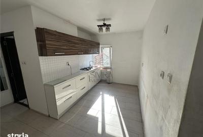 Apartament cu 3 camere semidecomandat în Central - 5