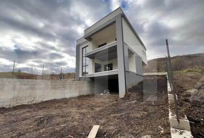 Casă cu 5 camere cu Teren 500 Mp în Făget - 5