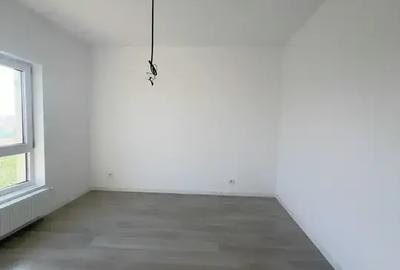 Casa 4 Camere Individuala Mutare Imediat Complex Securizat Comision 0 - 13