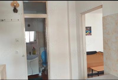 Garsonieră decomandată în Gojdu - 3
