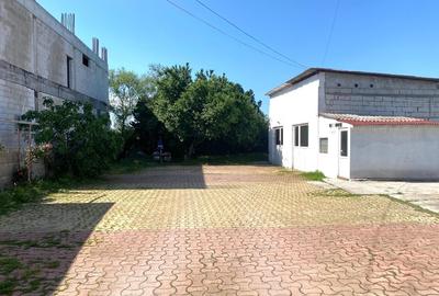 Teren Construcții intravilan de 1000 mp, în Central - 3