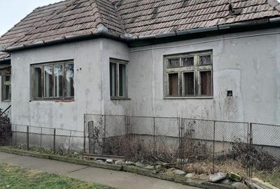 Casă cu 3 camere în Central - 1