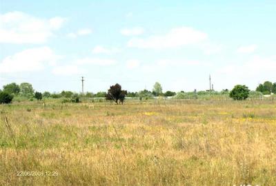 Teren de 300 mp, în Central - 4