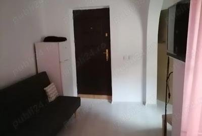 Garsonieră nedecomandată în Unirii
