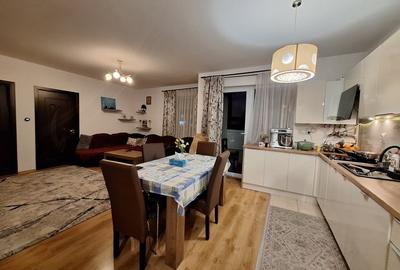 Apartament cu 3 camere semidecomandat, mobilat în Florești - 1