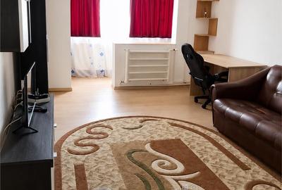 Apartament cu 2 camere decomandat în Podu Roș