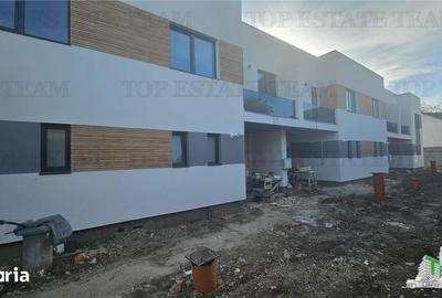 Casă cu 4 camere cu Canalizare în Prelungirea Ghencea - 13